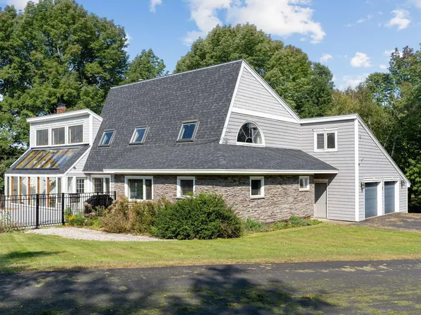 121 Hurst Lane, Farmington, ME 04938