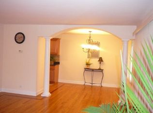 2251 Windsor Ln, Country Club Hills, IL
