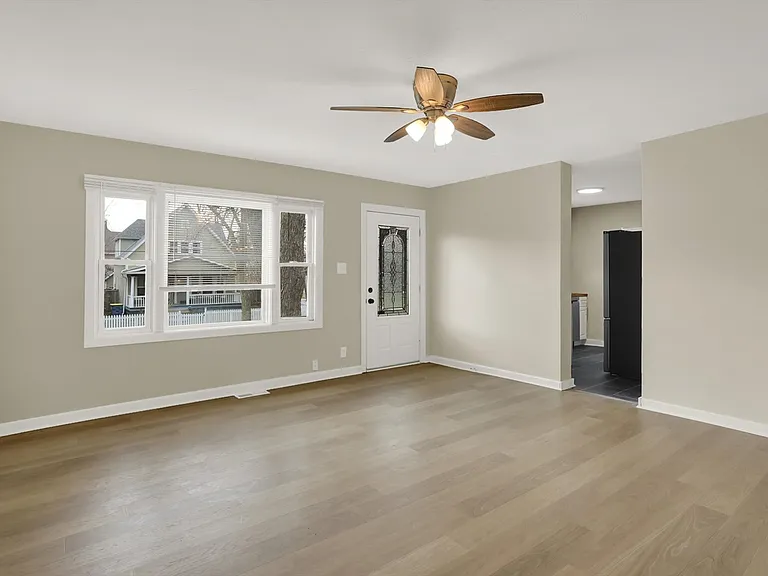 360 N Arsenal Ave — Photo 3