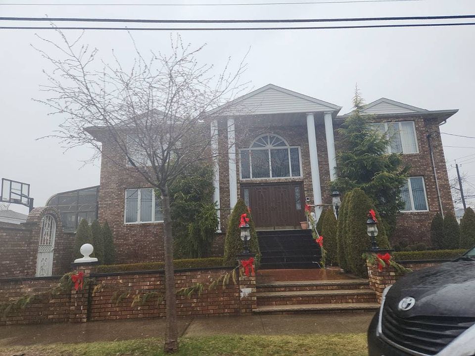 1st image of 159-52 91st St