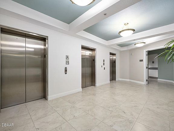 4th image of 2 Oceans West Blvd APT 707