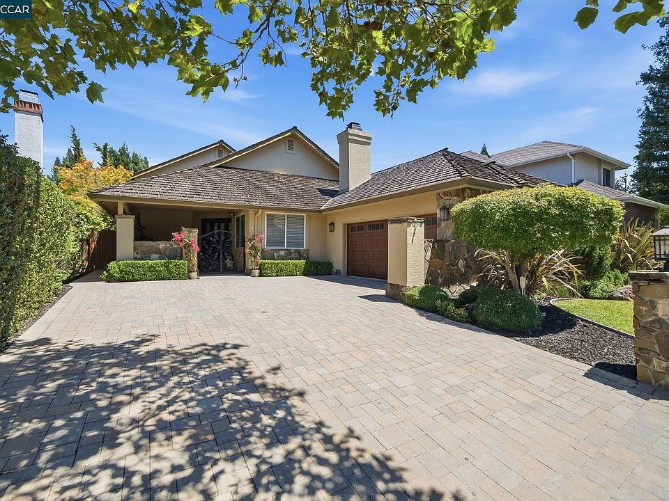 1st image of 700 Blue Spruce Dr