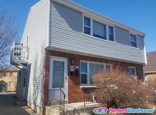 2909 N 60th St, Milwaukee, WI 53210