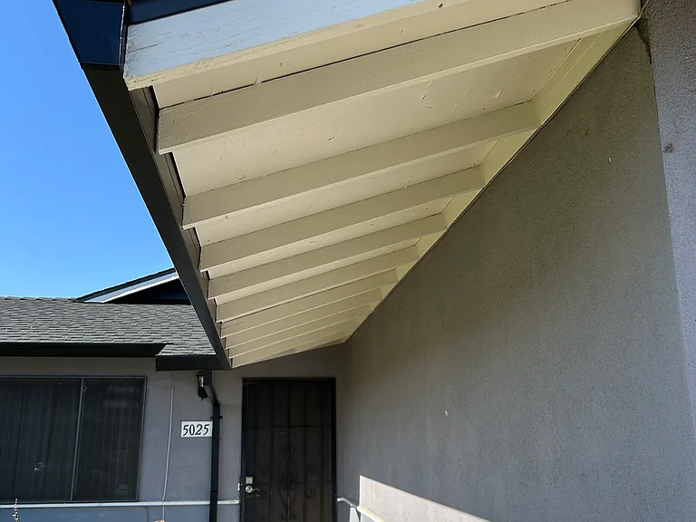 5025 Estates Dr — Photo 3