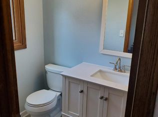 N102W6620 Susan Ln, Cedarburg, WI 53012