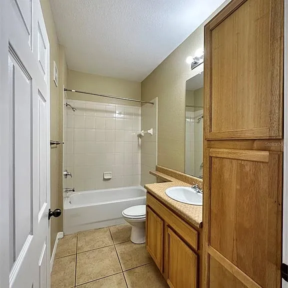 10023 Courtney Palms Blvd #101 — Photo 4