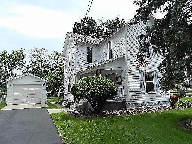 1st image of 338 Blaine Ave