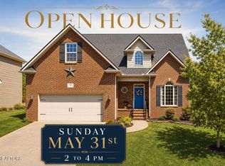 1745 Point Wood Dr, Knoxville, TN 37920