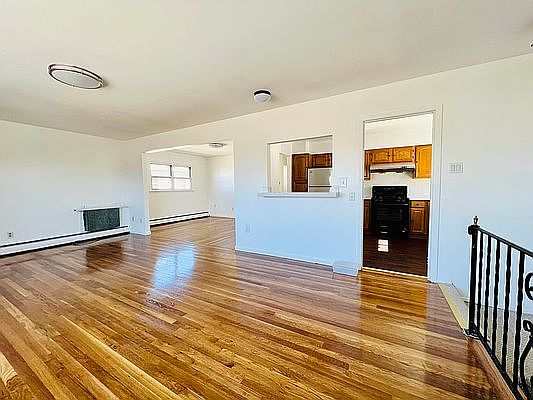 3rd image of 28-25 203rd St Floor 2