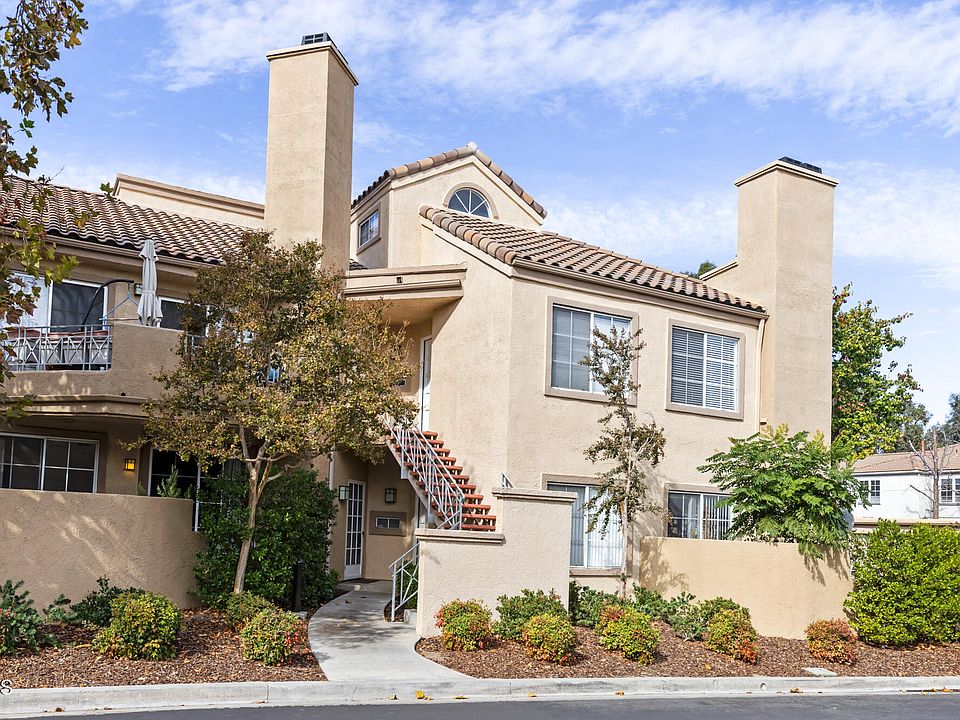 1st image of 23621 Del Monte Dr Unit 335