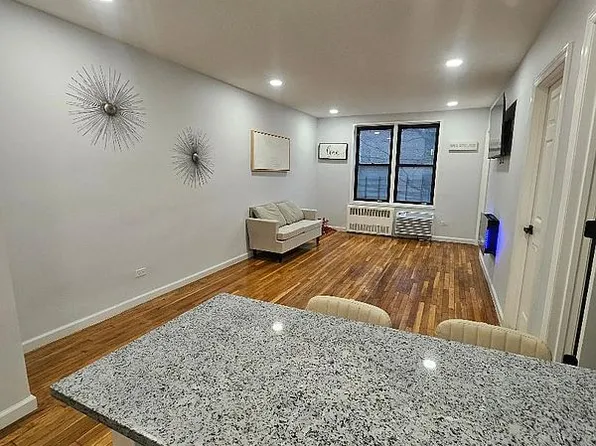 140-17 84th Dr APT 3J, Queens, NY 11435
