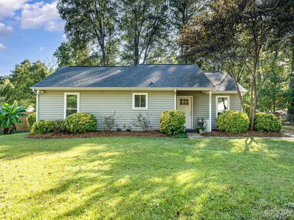 6008 Trysting Rd, Charlotte, NC 28227