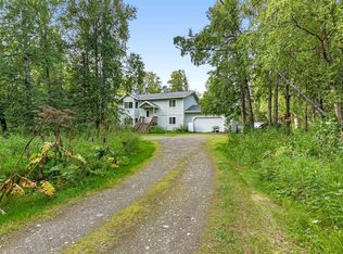 12801 E Soapstone Rd, Palmer, AK 99645
