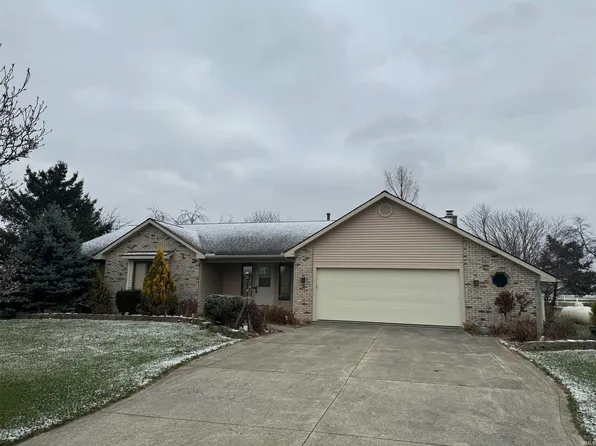 9312 Roberts Rd, Woodburn, IN 46797