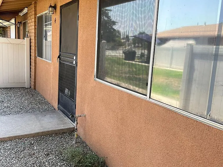 Mesa Woods — Photo 4