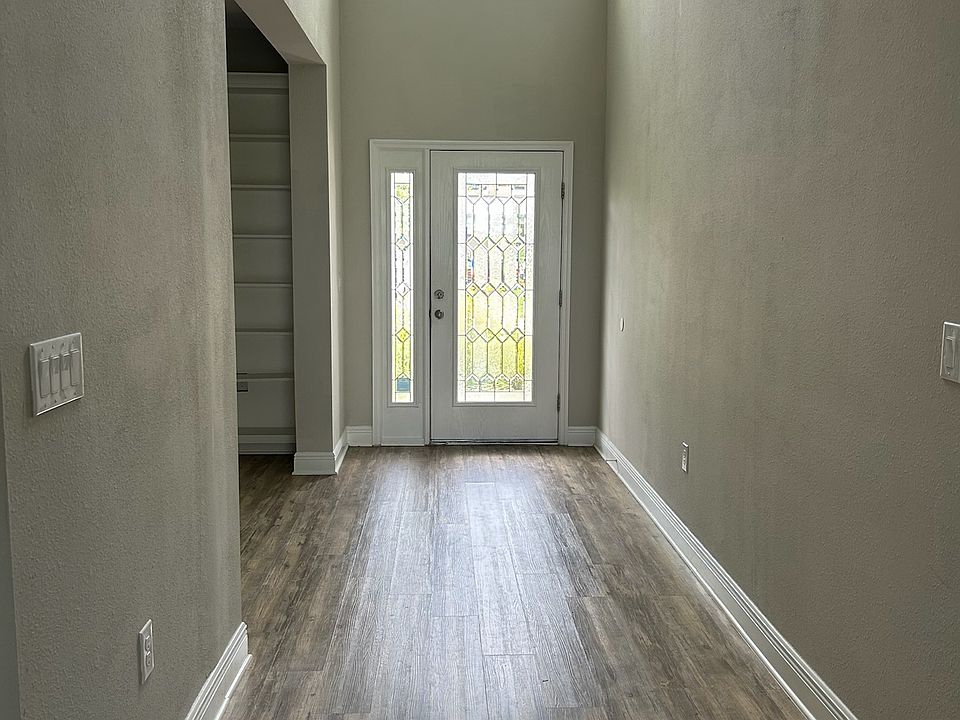Foyer/Entryway