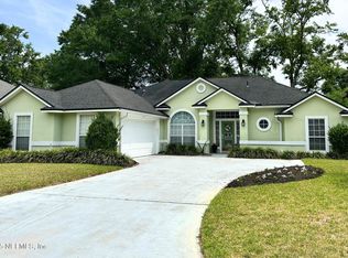 1045 Blackberry Ln, Saint Johns, FL 32259