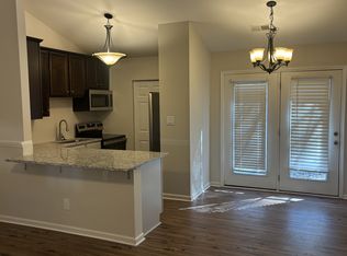 6521 Pineburr Rd, Charlotte, NC 28211