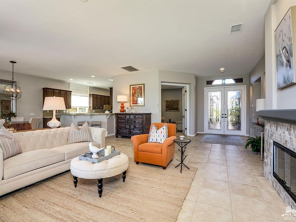 2nd image of 43500 Torphin Hill Pl