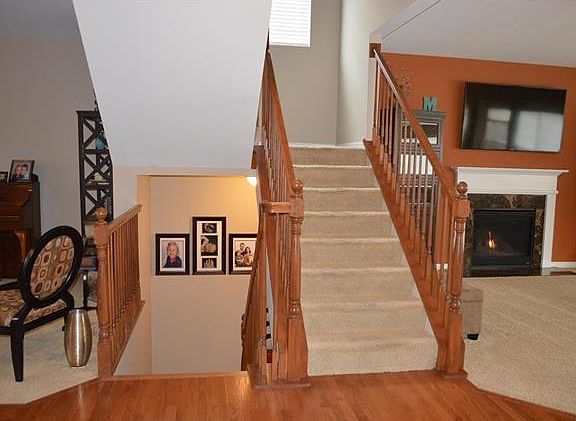 3rd image of 10212 Albury Ct