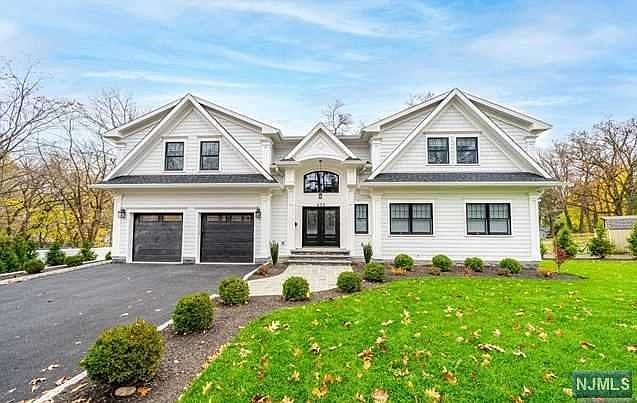 1st image of 3 Foster Ct