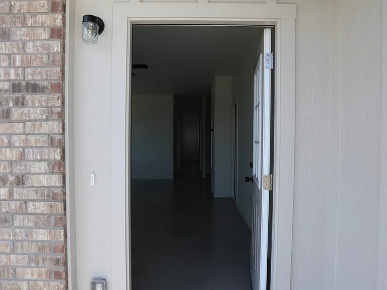 4119 Long Creek Ln #B — Photo 2