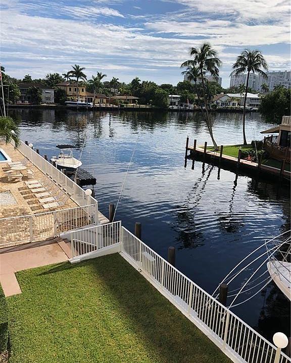 1st image of 3100 NE 49th Street #306