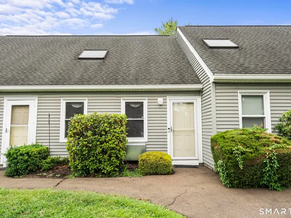 8 Grove Court #8, Branford, CT 06405