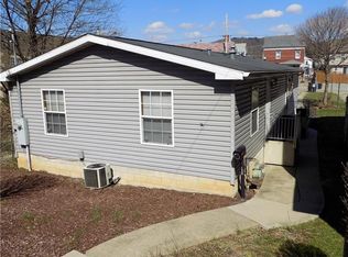 1339 5th Ave, Coraopolis, PA 15108