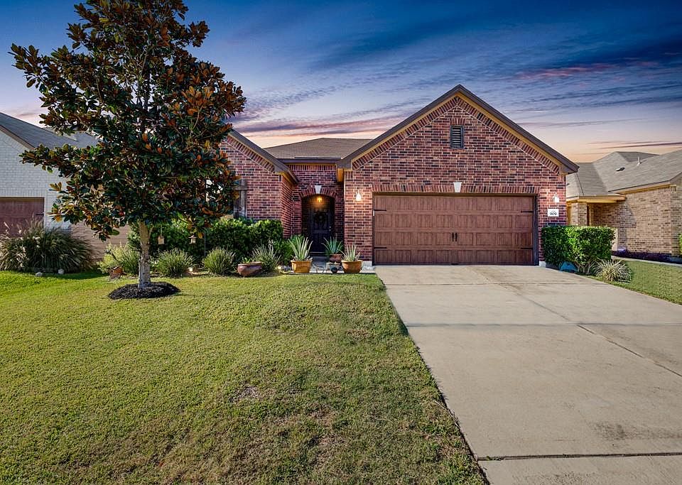 1st image of 909 Bethel Way