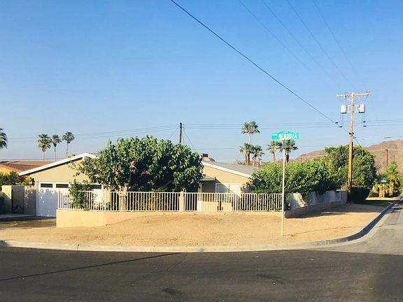 2nd image of 52710 Avenida Mendoza