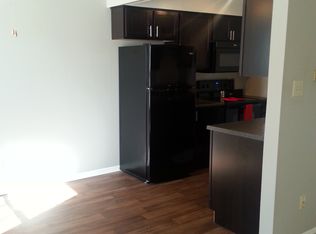 25 Cedar Top Dr APT 07, Lake Saint Louis, MO 63367