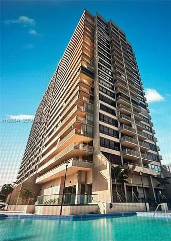2 bed, $4,200 — Photo 2