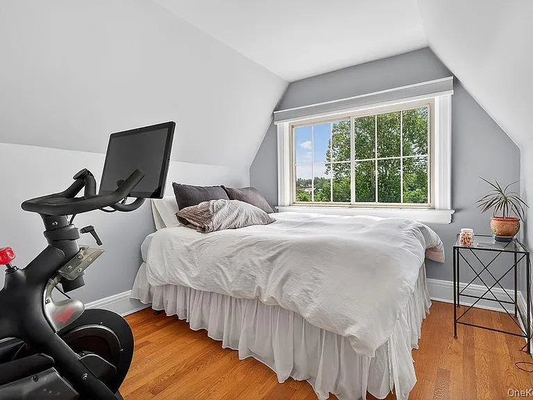 33 Lynwood Rd — Photo 26