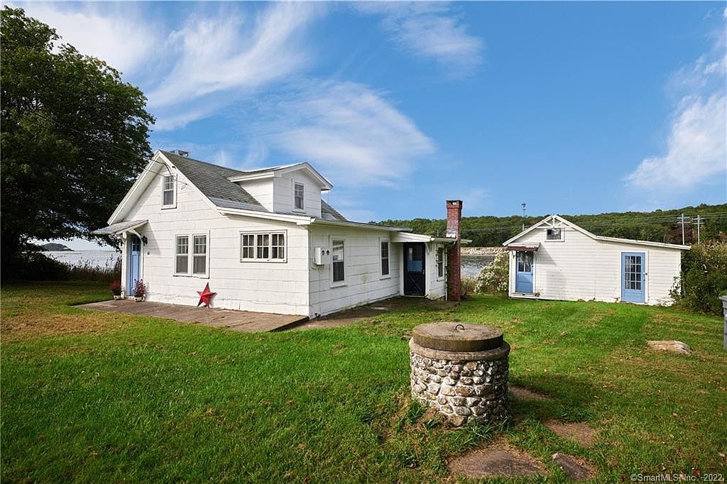 61 Old Black Point Rd, Niantic, CT 06357 Zillow