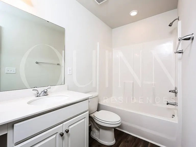 Tyger Pointe — Photo 74