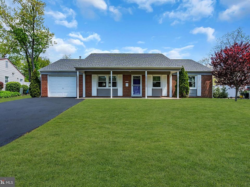 1st image of 28 Norman Ln
