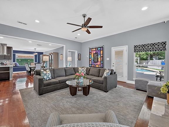 5th image of 5406 Sapphire Ct