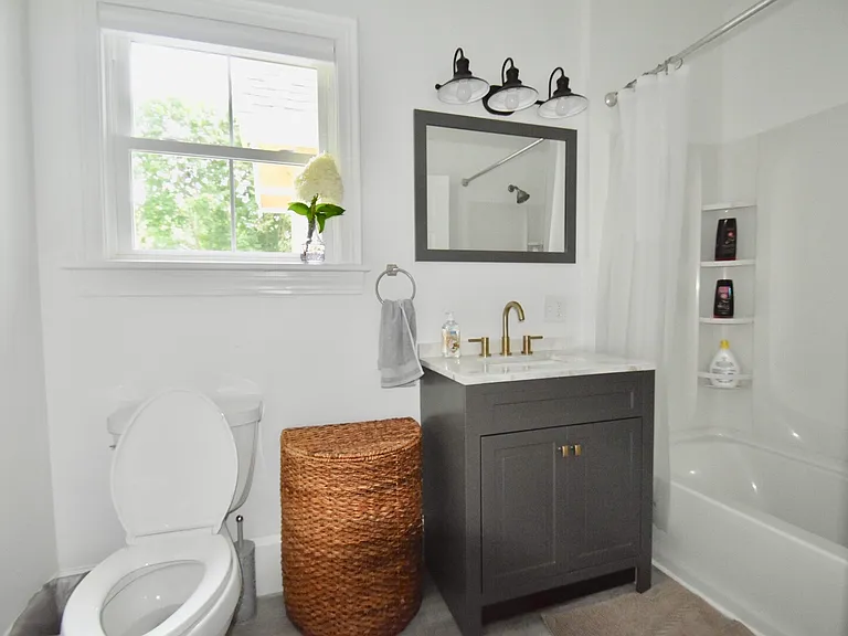 35 Cumberland St #1 — Photo 13