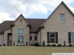 3764 Marcia Louise Dr, Southaven, MS 38672