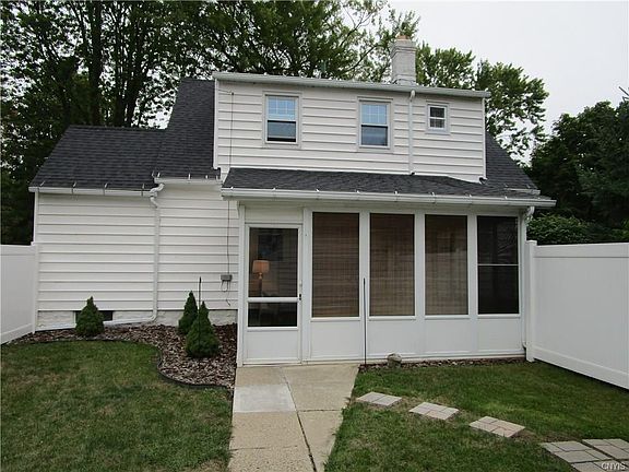 3rd image of 15 Letchworth St