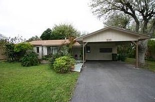1st image of 909 W Ellis Ave
