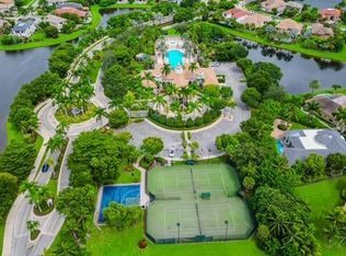 10703 Versailles Blvd, Wellington, FL 33449