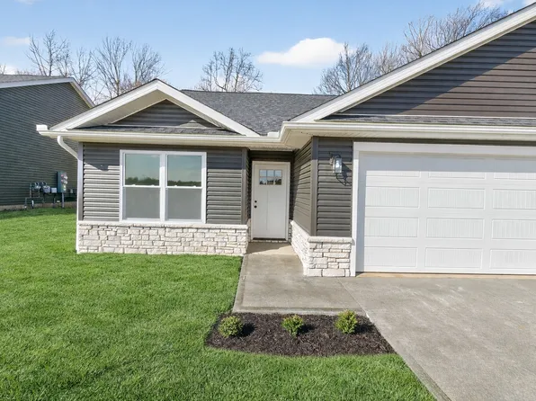 1590 Walker Woods Blvd, Mansfield, OH 44903