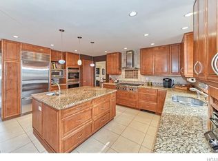 31 Long Meadow Dr, New City, NY 10956