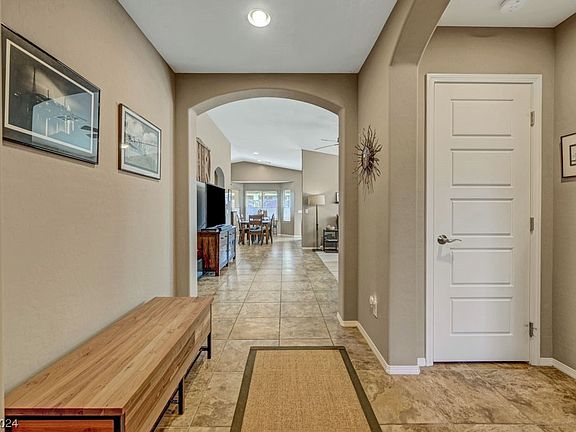 3rd image of 3749 Citrus Heights Ave