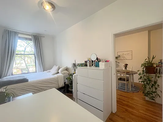 Rented by Smart City Real Estate LLC | media 5