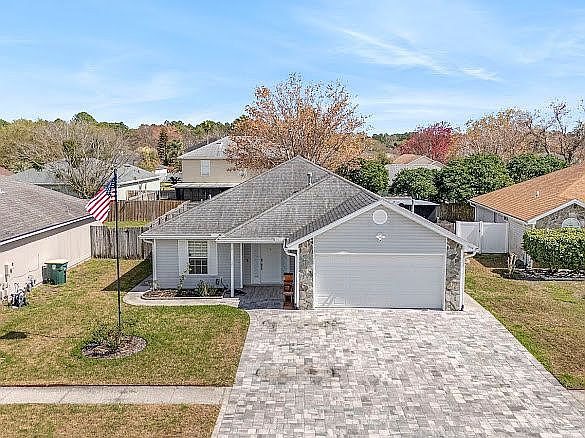 1st image of 1886 Willesdon Dr W