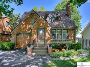 853 S 52nd St, Omaha, NE 68106