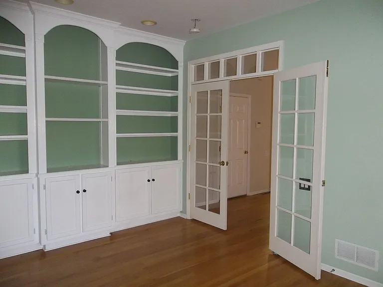 2514 Rock Creek Dr — Photo 7